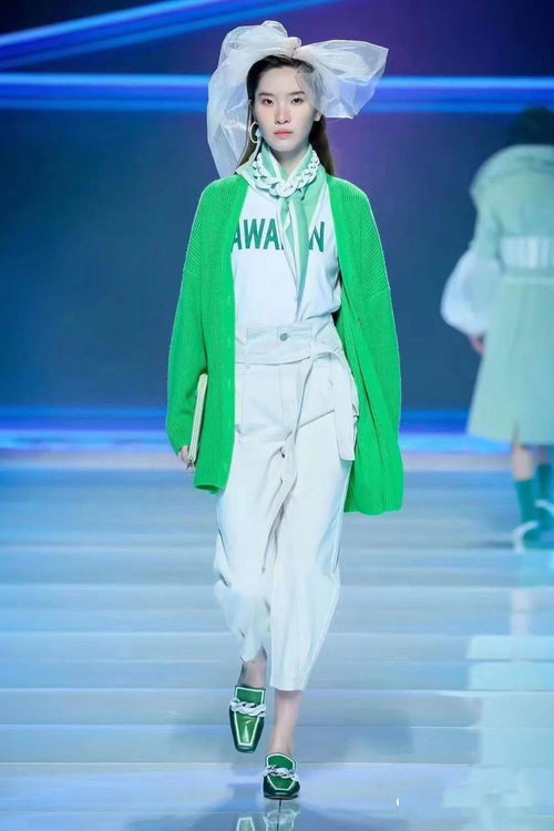 奢么女裝新店開業(yè) 你衣柜里，還差這樣一件衣服